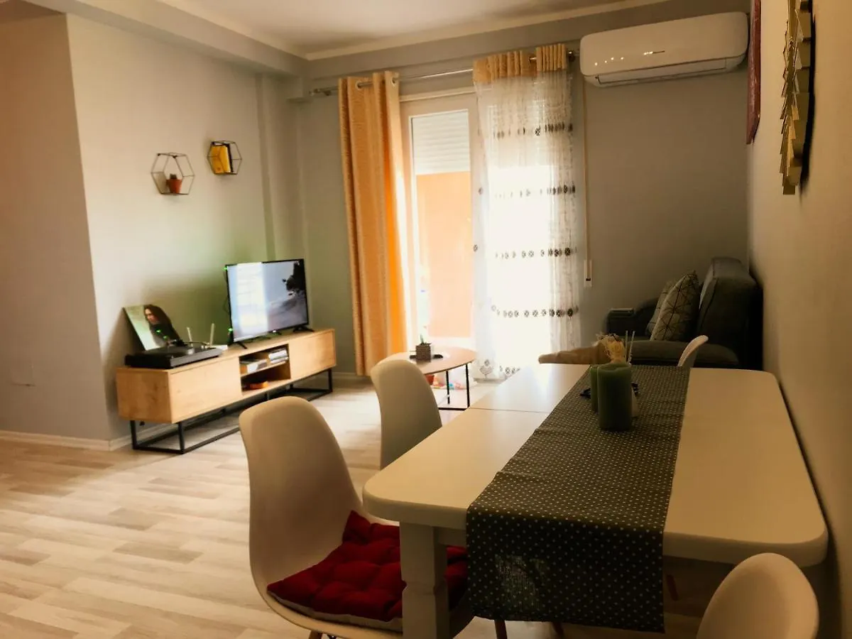 Diti'S Apartment Shkoder